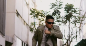 ¡ROMPE EL CELULAR POR UN TIKTOK! Talentoso tiktoker bailarín rompe su celular por hacer un baile imposible en el centro de Lima