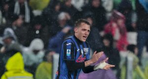 Nápoles y Atalanta ganaron y le siguen muy de cerca al líder Inter de Milán