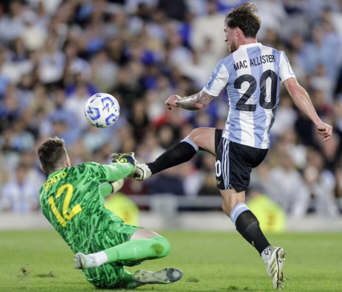 Argentina goleó a Brasil 4-1 y se clasificó anticipadamente al Mundial 2026