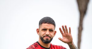 Pérez-Guedes y di Benedetto son bajas en Universitario para partido ante River Plate