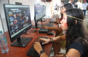 Buen inicio del  Año Escolar en Loreto: escolares de Güeppí acceden a internet y mejoras en su colegio