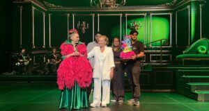 “Ya siéntese, señora” cumple 1 año en el teatro