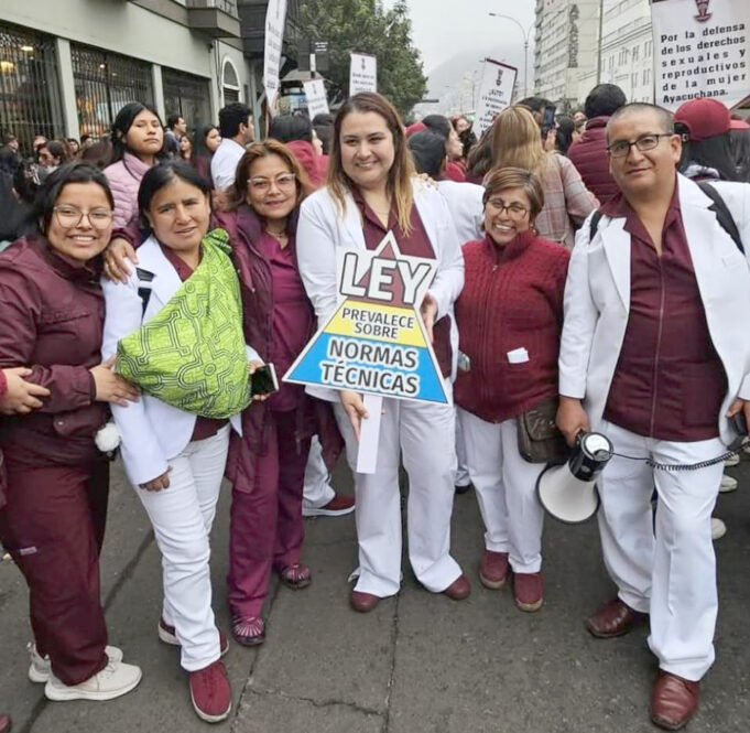 Obstetras tienen virtual nueva decana