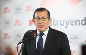 “El Perú va a crecer más este año y no es necesario retiro de AFP»