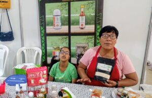 Jóvenes con habilidades diferentes, adultos mayores y de todas las edades son ejemplo de superación en Nuevo Mundo Manualidades