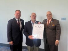 Orden de Coroneles de Kentucky en la Universidad de St. Thomas.