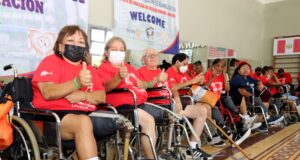 Pacientes del hospital Carrión dejan atrás las barreras y recuperan su movilidad gracias a alianza con ONG Internacional
