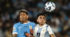 Argentina le ganó a Uruguay 1-0 en Montevideo y es líder cómodo de las Clasificatorias