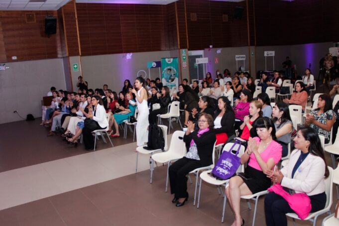 Una reina de belleza, una científica y emprendedoras peruanas serán homenajeadas por el Día Internacional de la Mujer