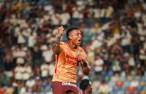 Universitario derrotó a El Nacional de Ecuador 3-2 en amistoso jugado en el Monumental