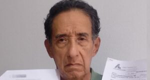 Septuagenario a punto de perder su casa y pide ayuda