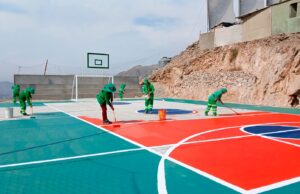 CONSTRUYEN LA LOSA DEPORTIVAS MÁS ALTA DE LIMA EN VILLA MARÍA DEL TRIUNFO