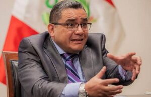 Santiváñez responde a informe de Latina sobre su viaje familiar a EE.UU.