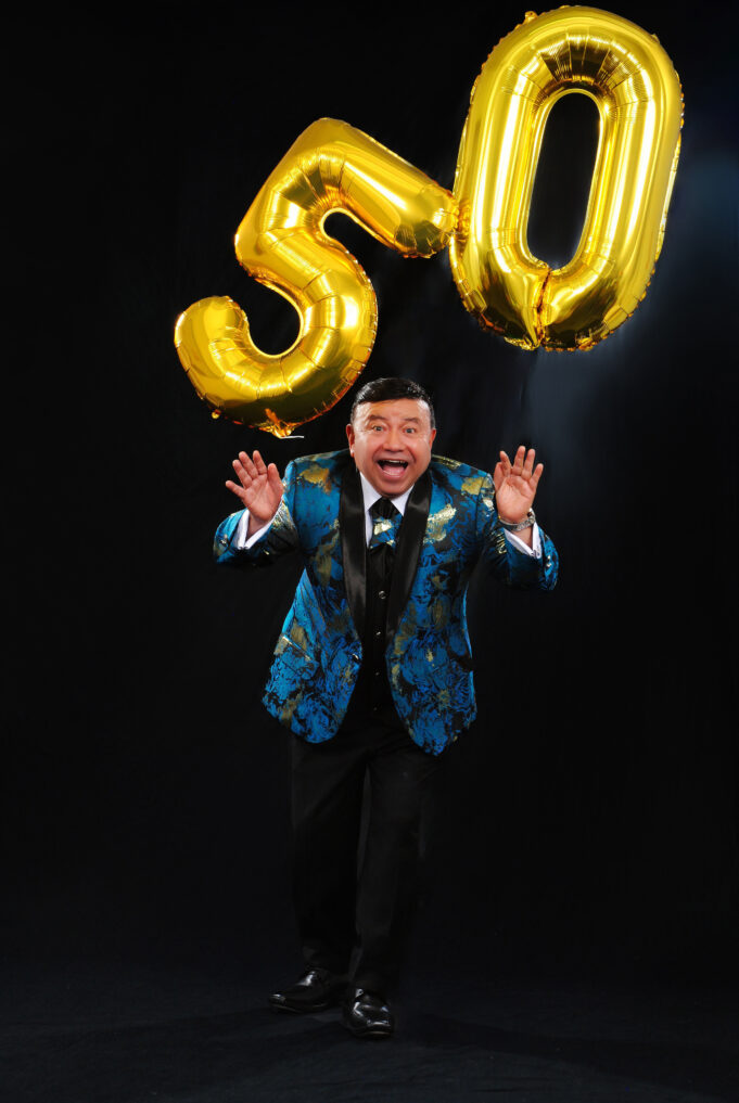 “Koky” Salgado cumple 50 años de trayectoria radial