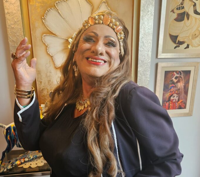 Carlos Álvarez parodia a Marisol por su amorío con Christian Cueva(VIDEO)