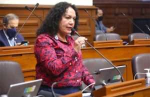 María Acuña (APP): La congresista millonaria que evade S/3 millones al fisco peruano