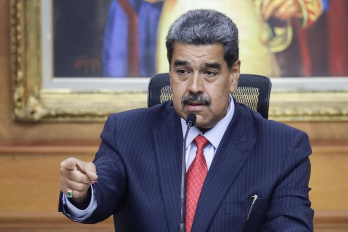 Maduro denuncia «esquemas nazis» de Bukele: la crisis humanitaria de los migrantes venezolanos en El Salvador