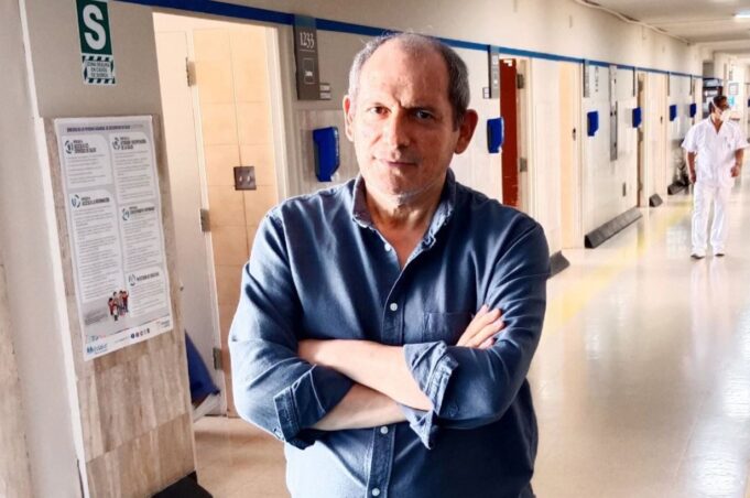 Cáncer acaba con la vida del reconocido periodista peruano Álamo Pérez Luna