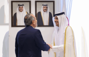 Canciller Elmer Schialer fortalece relaciones con Qatar en visita oficial al Golfo