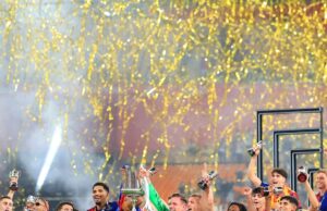 Barcelona se proclamó campeón de la Copa del Rey al vencer a Real Madrid 3-2 en tiempo suplementario