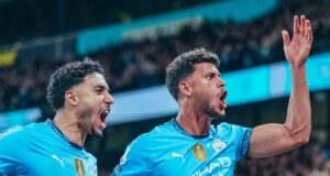Manchester City trepó al tercer lugar de la Premier League al vencer a Aston Villa 2-1