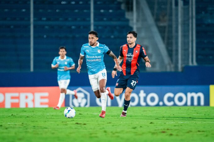 Sporting Cristal sacó valioso empate ante Cerro Porteño 2-2 en Copa Libertadores