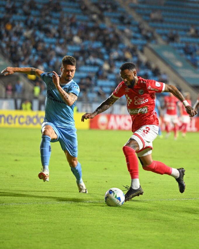 Cienciano sacó empate en su visita Deportes Iquique 2-2 por la Copa Sudamericana