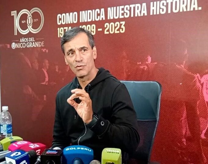 Fabián Bustos señaló que su ida de la «U» es por motivos estrictamente deportivos