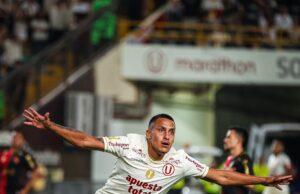 Universitario se juega ante Barcelona la última opción de seguir en Copa Libertadores