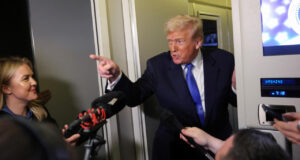 Trump afirma que gobierna EE.UU. y el mundo: «Me lo estoy pasando genial»