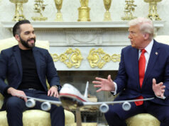 Entre rejas y aplausos: cómo Bukele ganó un lugar en Washington