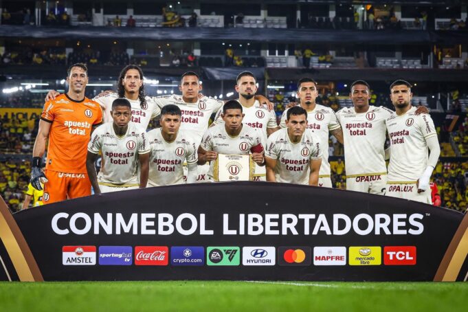 ¡Histórico triunfo crema! Universitario vence 0-1 a Barcelona en Guayaquil con gol de Edison Flores por Copa Libertadores