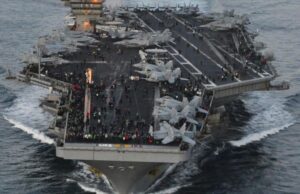 Yemeníes responden con ataques a portaviones estadounidense en el Mar Rojo