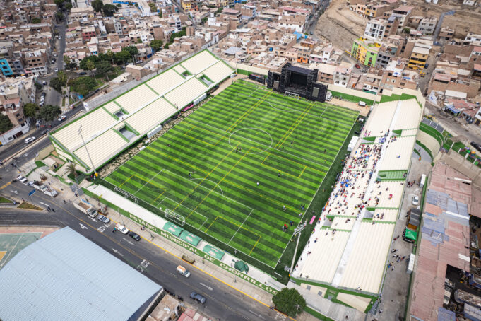 Fiesta deportiva en chorrillos: Municipio entregó el renovado estadio municipal