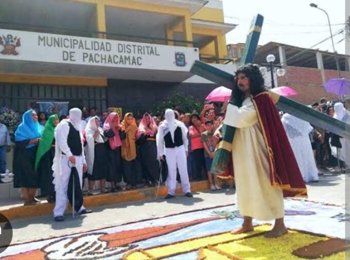 Pachacámac inicia su semana santa, con la elaboración de un Cristo de arena y procesión de Virgen de los 7 Dolores