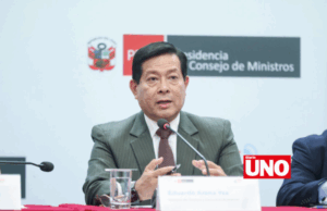 Ministro de Justicia anuncia privatización del ingreso a penales para mejorar «seguridad»