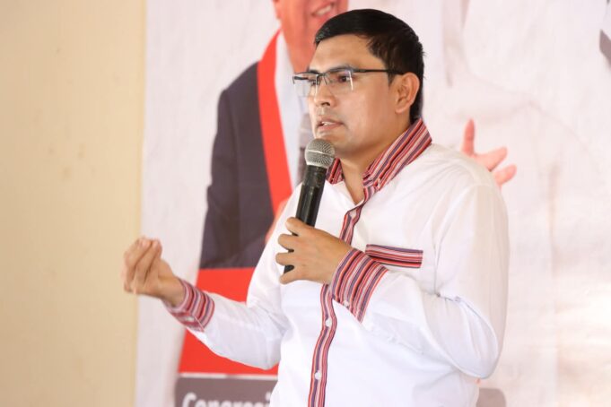 Congresista Américo Gonza denuncia «intocables» del caso Lava Jato y exige procesarlos por «traición a la Patria»