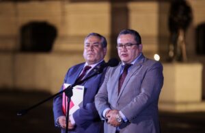 Adrianzén defiende nombramiento de Santiváñez «No es una provocación»
