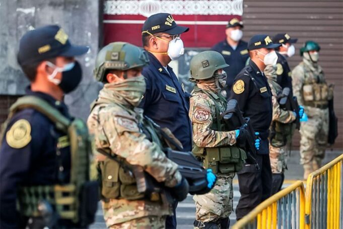 Gobierno amplía rol de las FF.AA. en control interno con nueva ley