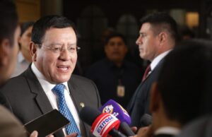 Alejandro Soto: «No podemos perder tiempo interpelando a ministro de Salud cuando responsabilidad es del privado»