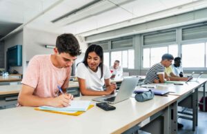 ¿Acabas de iniciar 5to de secundaria? Estas son algunas de las carreras técnicas que puedes estudiar desde el colegio