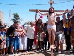 Vía Crucis en el Cerro El Pino:Gracias a la iniciativa del alcalde de La Victoria, Rubén Cano