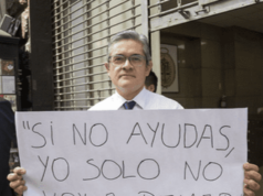 Fiscal suspendido José Domingo Pérez se victimiza fuera del Ministerio Público con un show