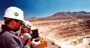 Perú refuerza estrategias para atraer inversiones mineras con enfoque en sostenibilidad hídrica