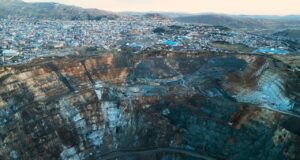 Cerro de Pasco: 200 años de minería, contaminación mortal y pobreza persistente