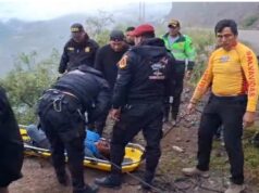 Huancavelica: Policía de Salvataje de Lima recuperó cuerpo de niña de 13 años que cayó en un vehículo a un abismo de 300 metros