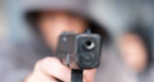 La Victoria: Asesinan a jalador de colectivos con cuatro disparos