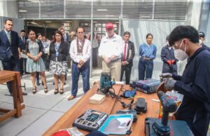 Ministro de Educación: «Con 134 colegios y un aumento salarial para docentes auxiliares y promotoras del Pronei se inició el Buen Año Escolar 2025»