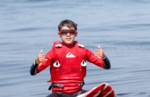 A sus 12 años, Raúl Vildoso es el tablista más joven en correr olas de más de 4 metros en Pico Alto.