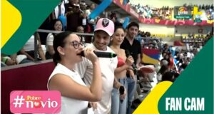 Actores de #Pobre Novio, unió a hinchas de Alianza y Universitario en emotiva dinámica durante el partido de voley